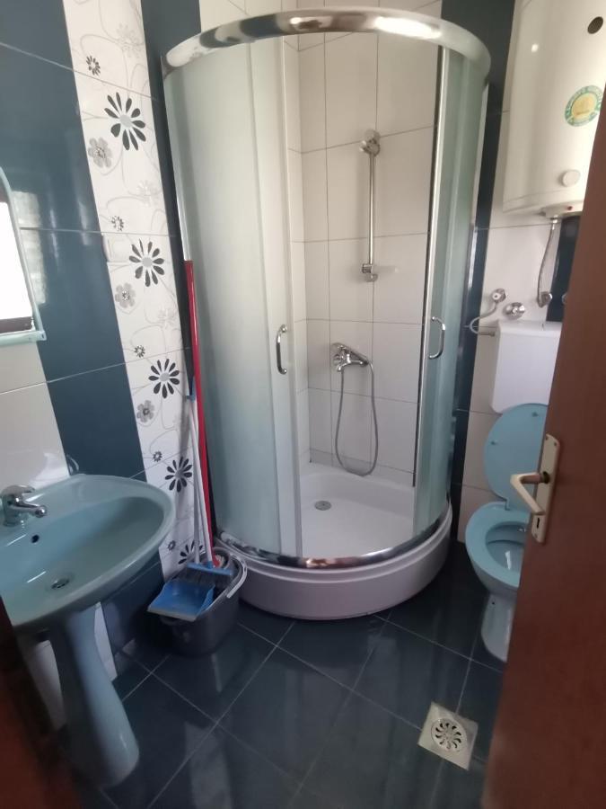 Guesthouse Zimovski Peštani エクステリア 写真
